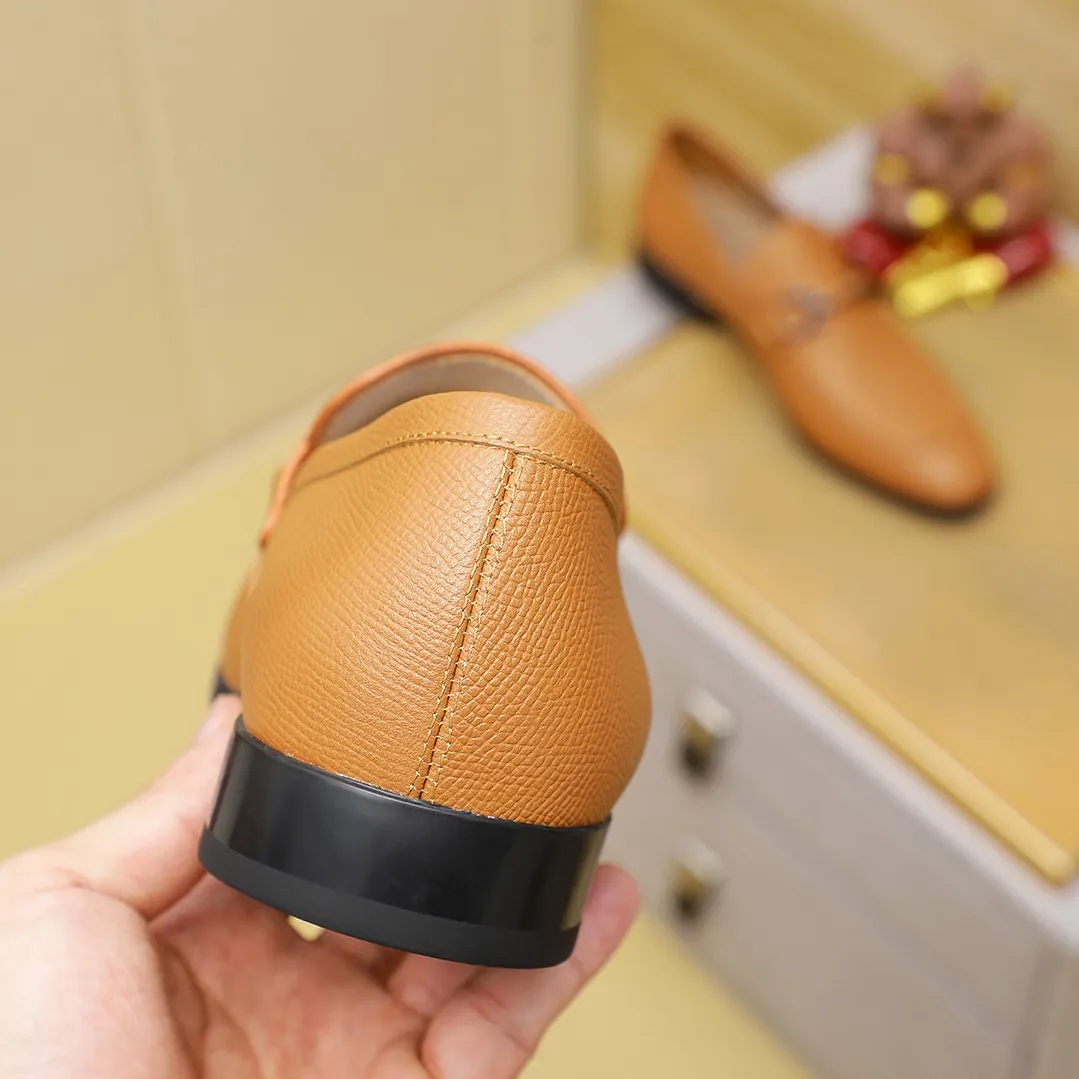 Men's shoes 💰600 🕷🕷🐂【Ferragamo】 Popular fashionable casual shoes🇨🇳Official website counter 1:1 production, original mold opening💯Good quality can be seen, imported high-end first-layer pebbled calfskin, water-dyed🐂leather lining🌿very clear texture, high-quality waterproof, non-slip and wear-resistant outsole🎋high quality and low price, truly handmade🍓, 7 colors available! Code number 38-44 (45. To be customized)